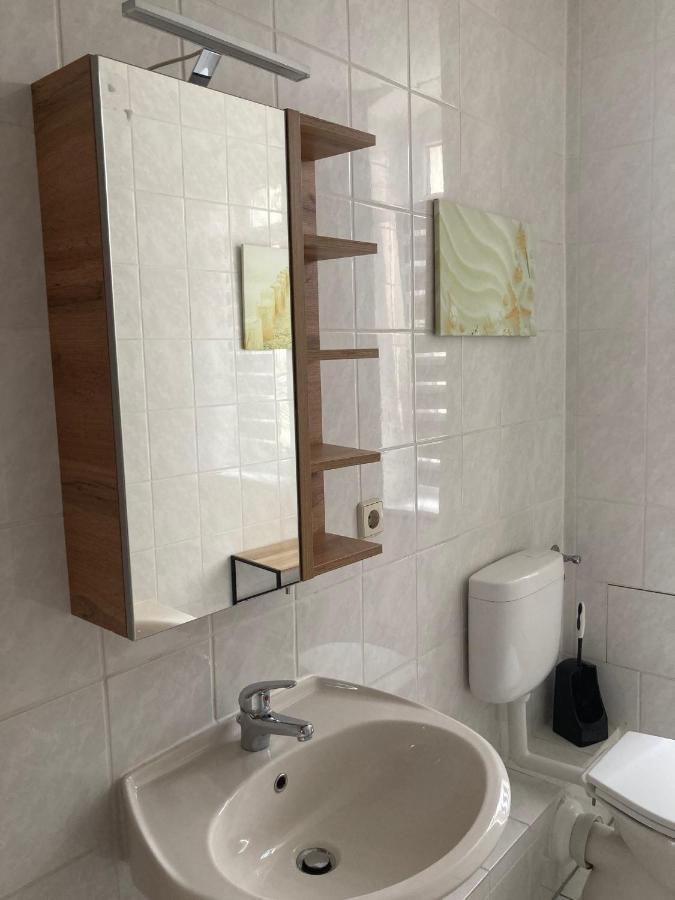 Ferienwohnung Zeitz Appartment Zeitzer Dom Екстериор снимка
